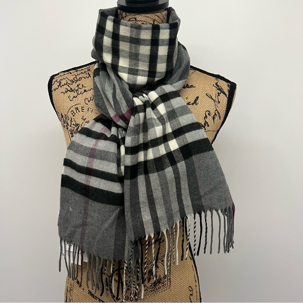 V. Fraas Cashmink Plaid The Long Scarf